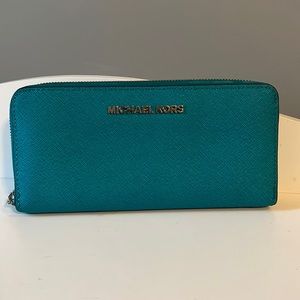 Michael Kors wallet